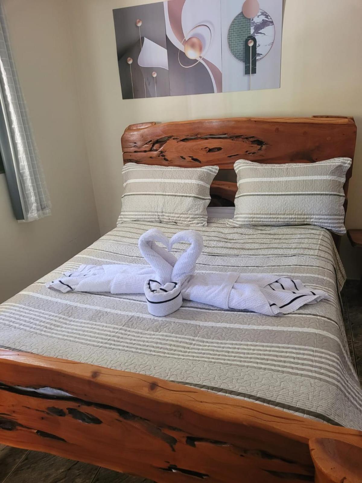 Suites Boa Viagem Pirenópolis Стая снимка